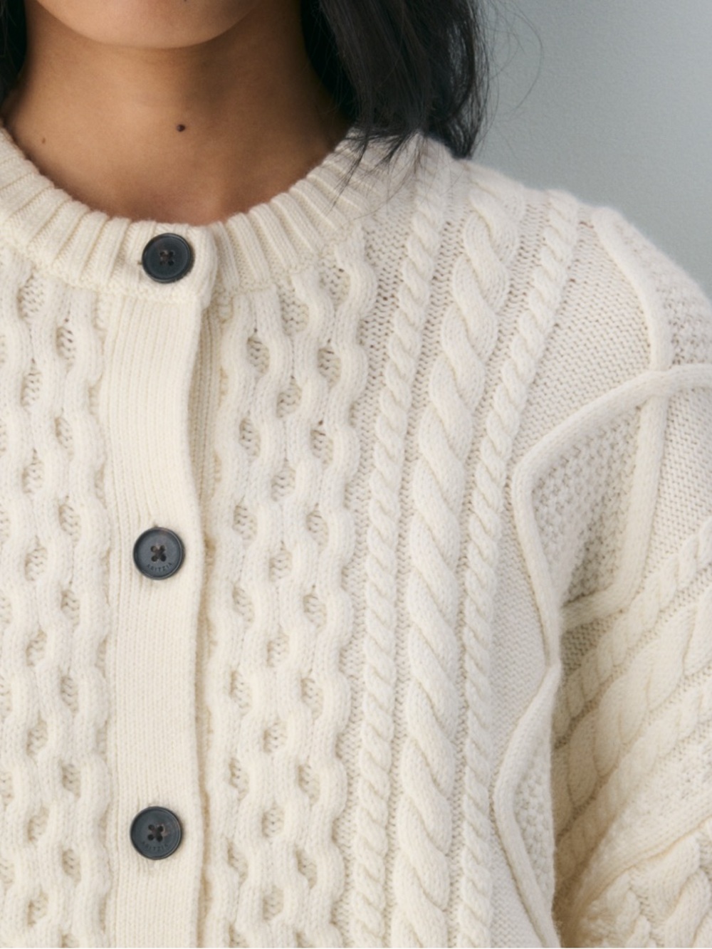 Final price ✨Aritzia merino wool cardigan - Picture 2 of 6